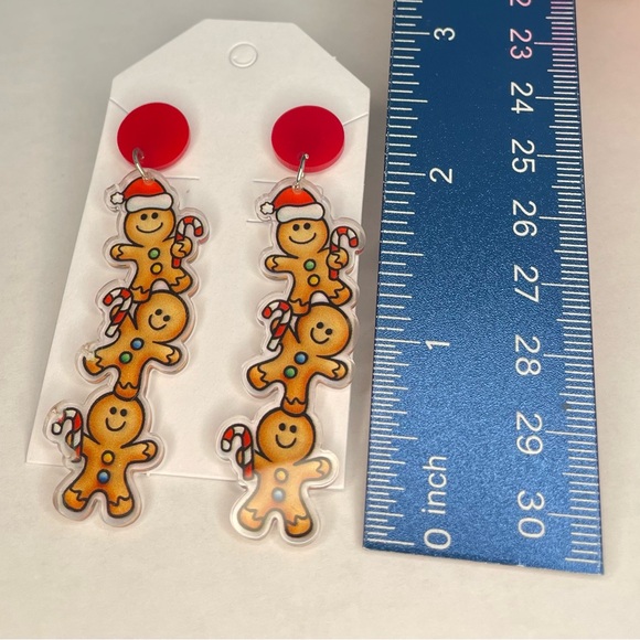 Festive Gingerbread Man Earrings - Picture 4 of 4